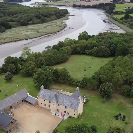 Le Nid Du Manoir Du Cosquer
